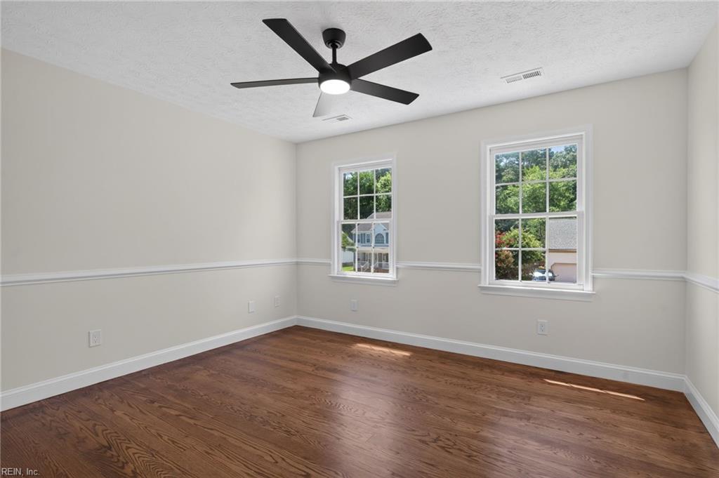 204 Halles Run Yorktown VA 23693