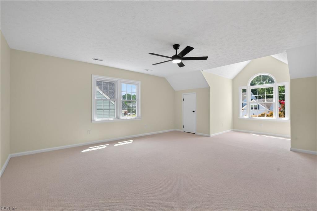 204 Halles Run Yorktown VA 23693