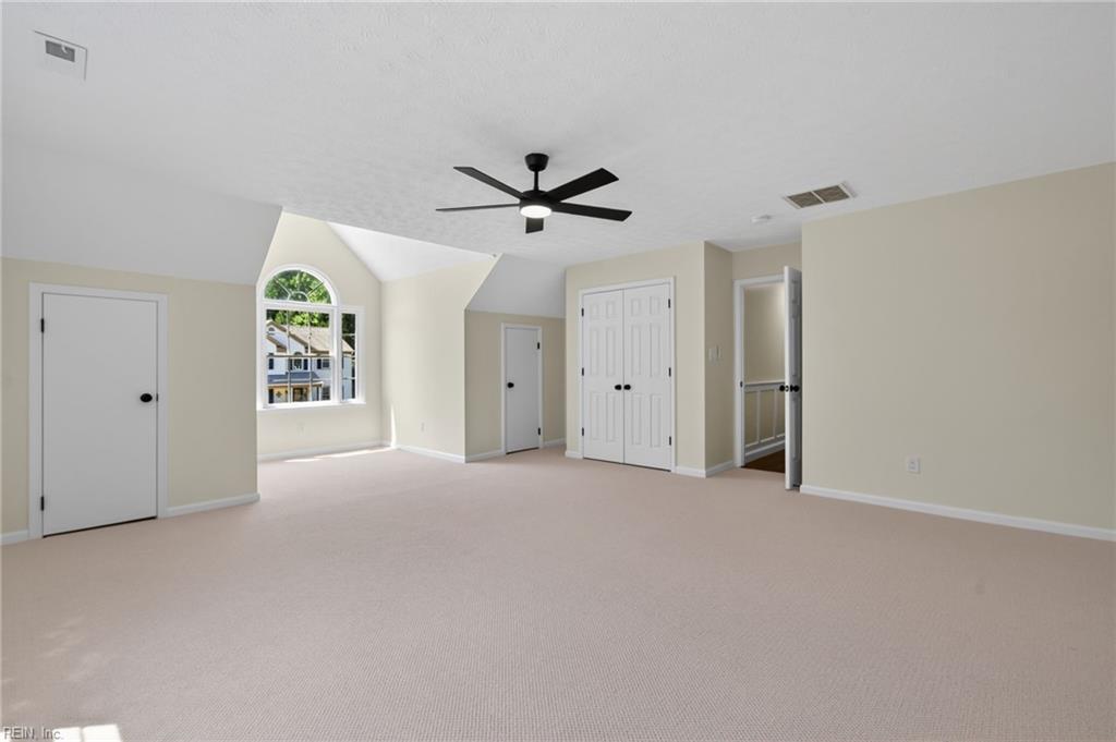 204 Halles Run Yorktown VA 23693