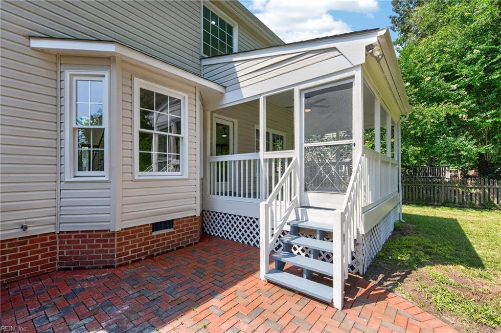 204 Halles Run Yorktown VA 23693