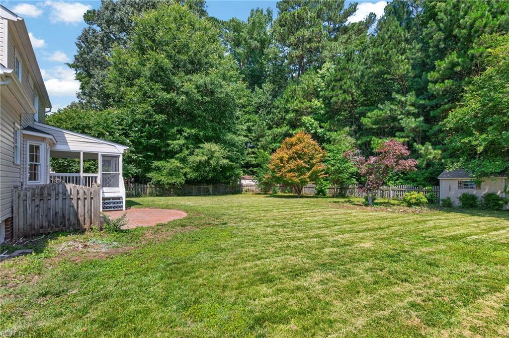 204 Halles Run Yorktown VA 23693
