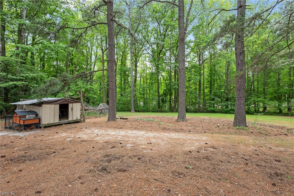 11202 Cabins End Lane Gloucester VA 23061