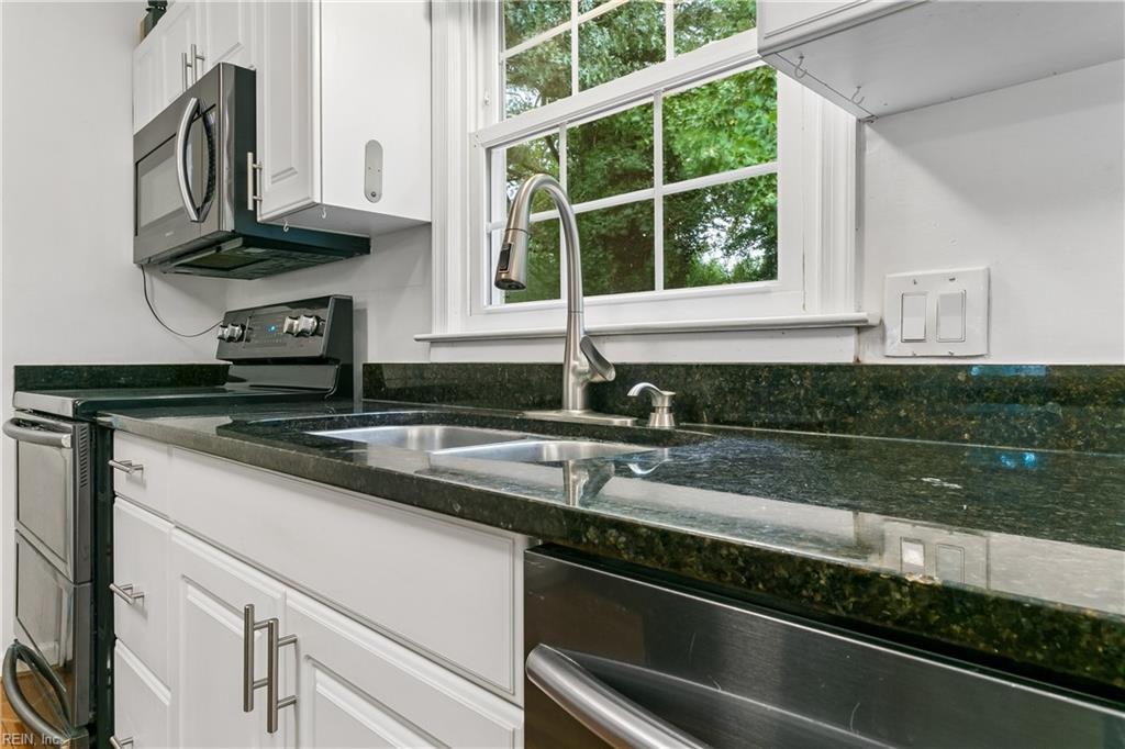 204 Wells Road Newport News VA 23602