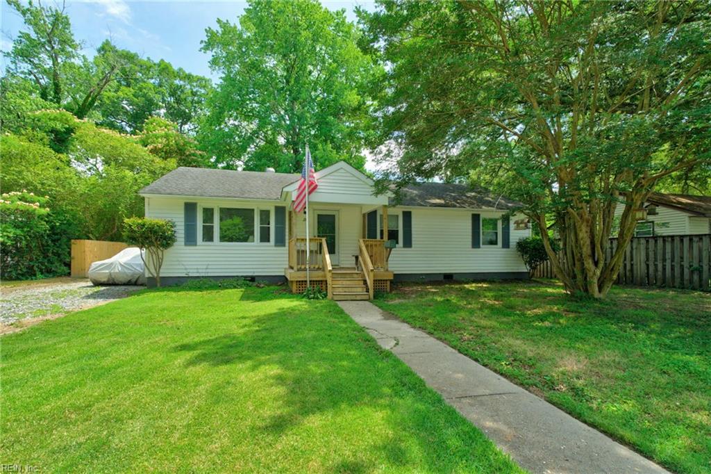 20 Woodhaven Road Newport News VA 23608