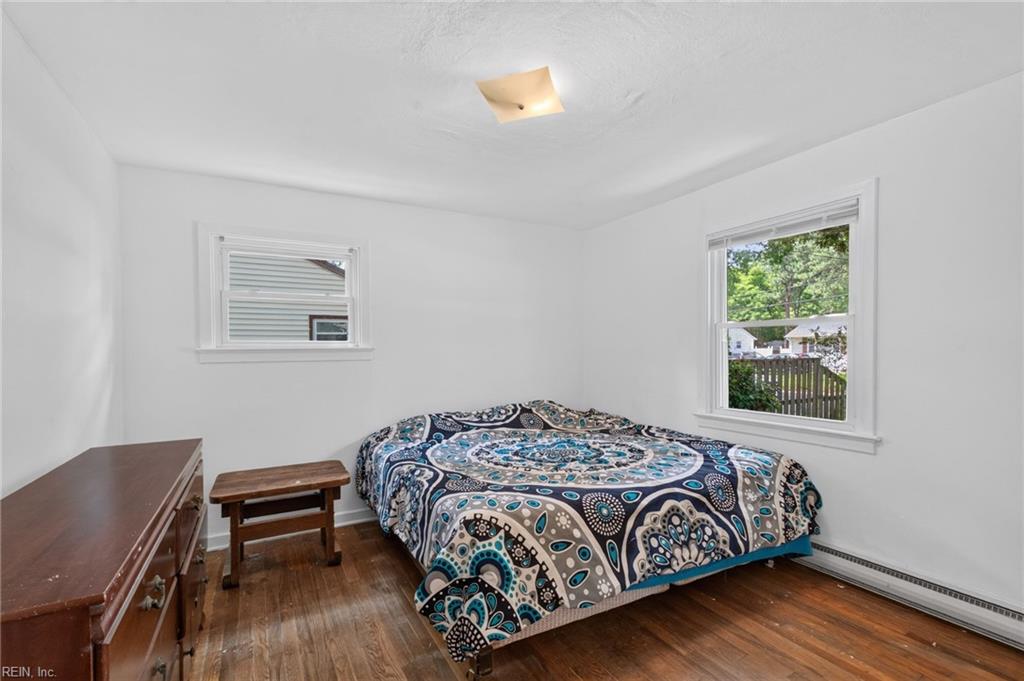 20 Woodhaven Road Newport News VA 23608
