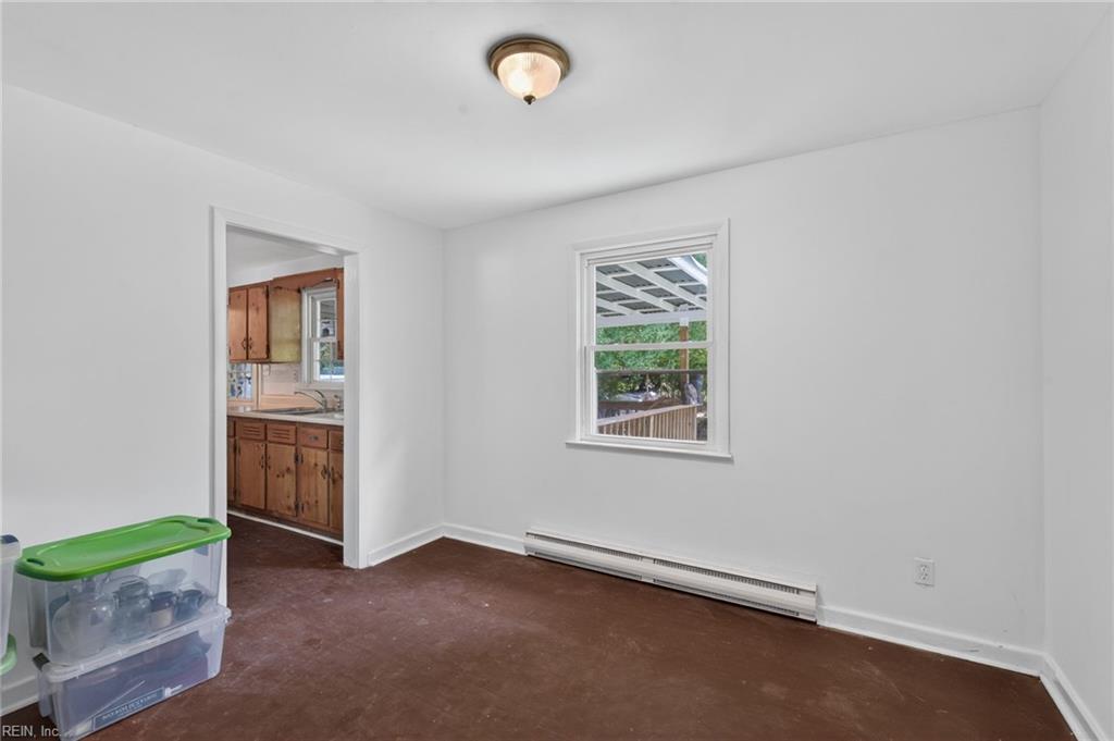 20 Woodhaven Road Newport News VA 23608