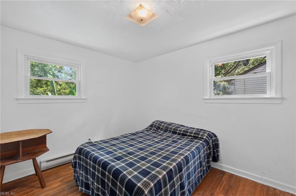 20 Woodhaven Road Newport News VA 23608