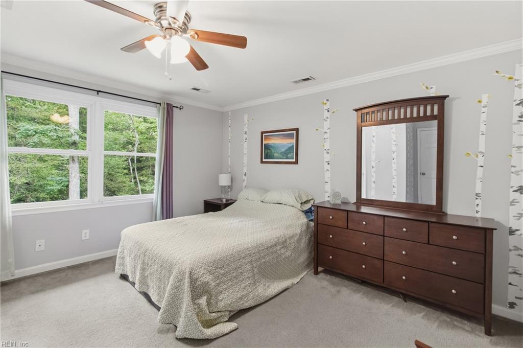 152 The Maine Williamsburg VA 23185