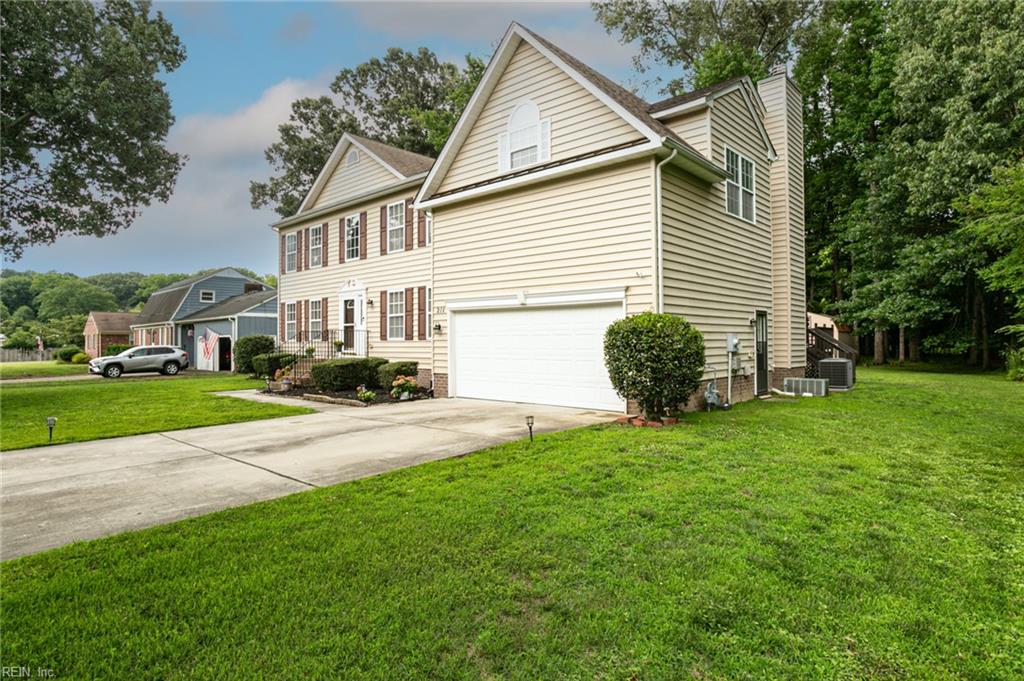 211 Bayberry Lane Yorktown VA 23693