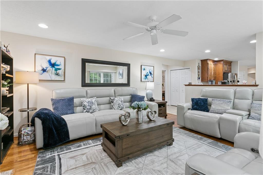 211 Bayberry Lane Yorktown VA 23693