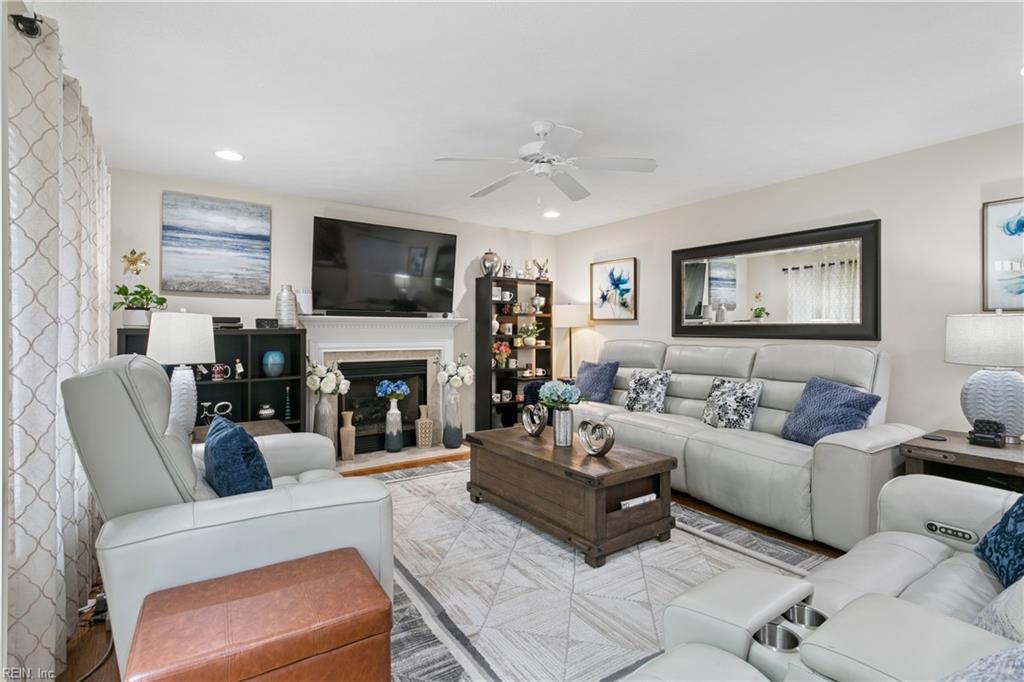 211 Bayberry Lane Yorktown VA 23693