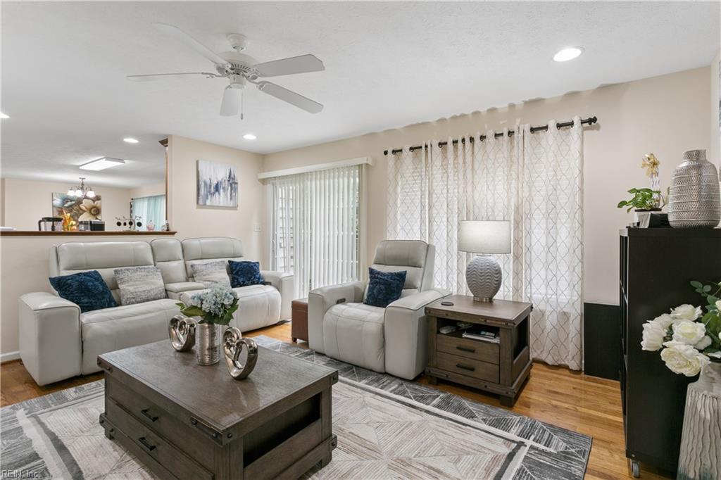 211 Bayberry Lane Yorktown VA 23693