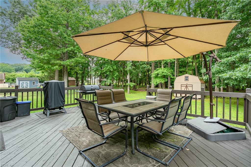 211 Bayberry Lane Yorktown VA 23693