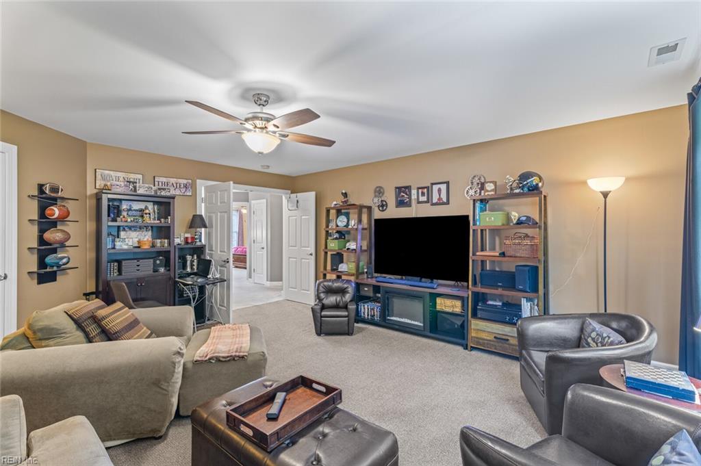 305 Chaptico Run Yorktown VA 23693