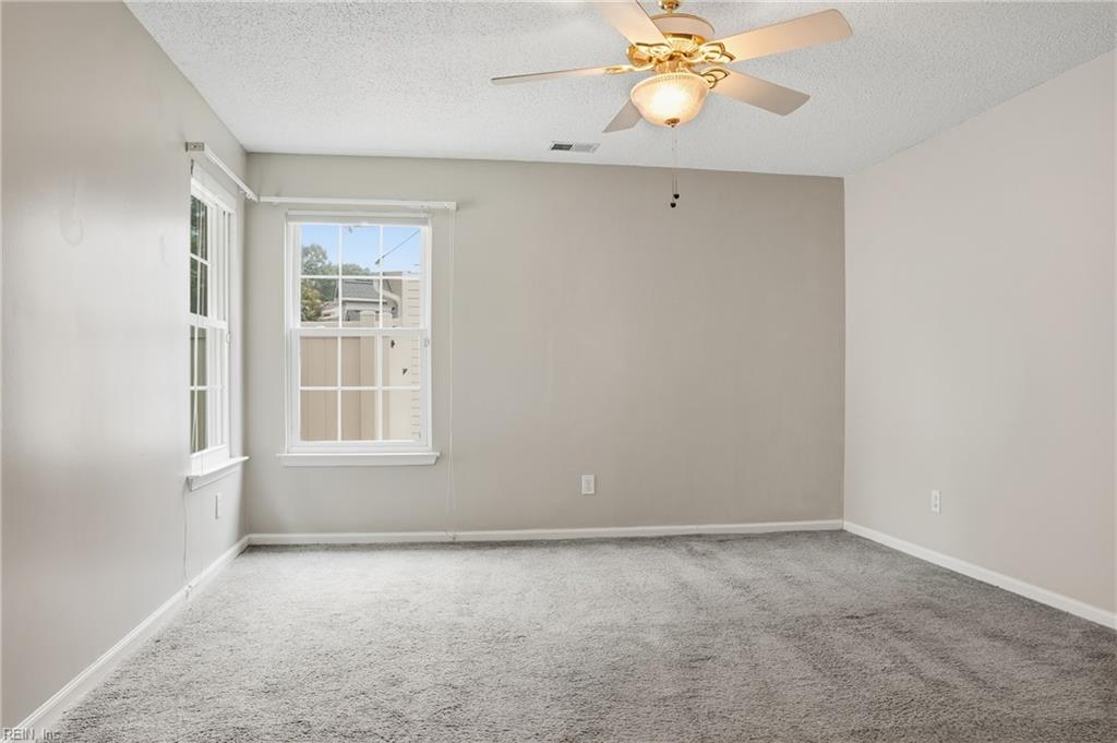 891 Holbrook Drive Newport News VA 23602