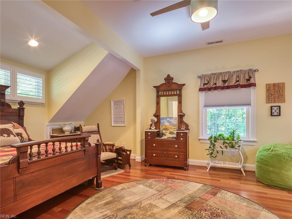 11688 River Crest Drive Gloucester VA 23061