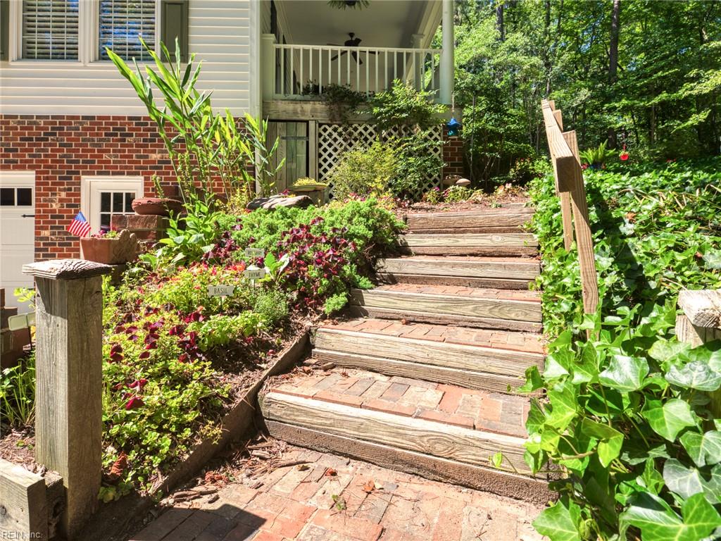 11688 River Crest Drive Gloucester VA 23061