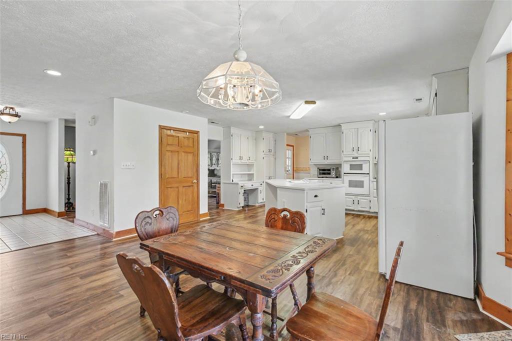 8237 Spring Hill Farm Road Gloucester VA 23061