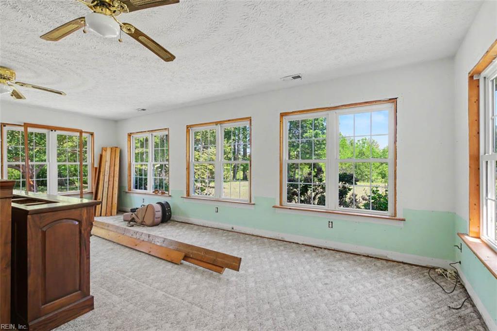 8237 Spring Hill Farm Road Gloucester VA 23061