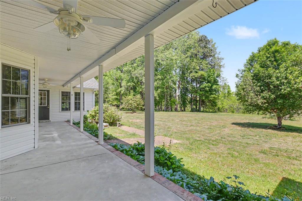 8237 Spring Hill Farm Road Gloucester VA 23061