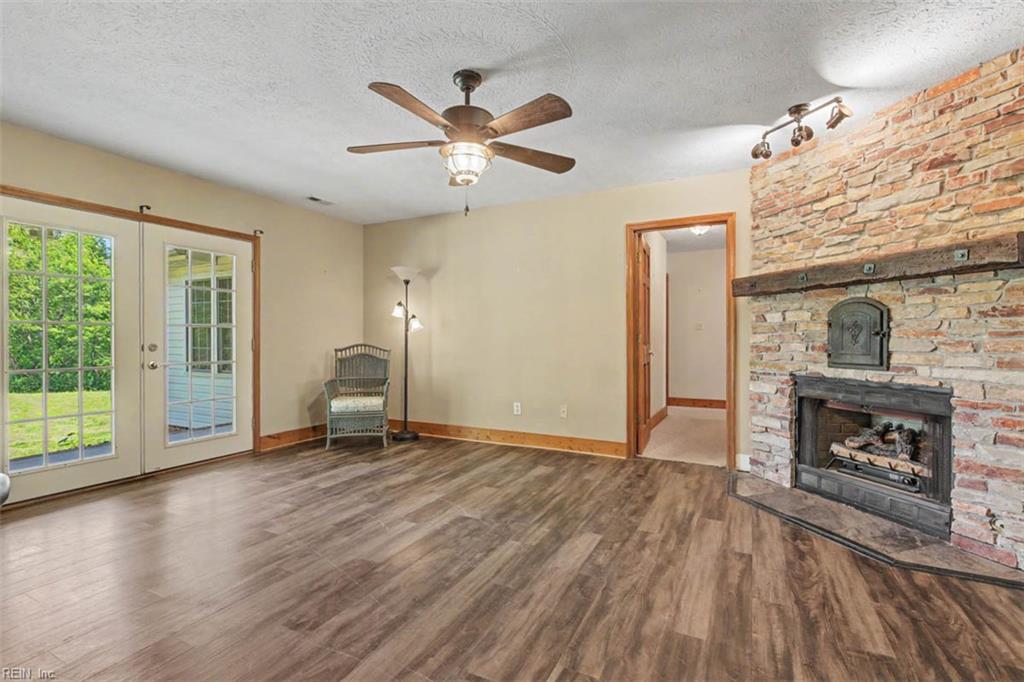 8237 Spring Hill Farm Road Gloucester VA 23061