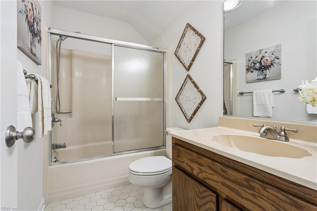 107 Brokenbridge Road Yorktown VA 23692