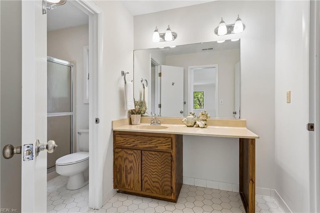 107 Brokenbridge Road Yorktown VA 23692