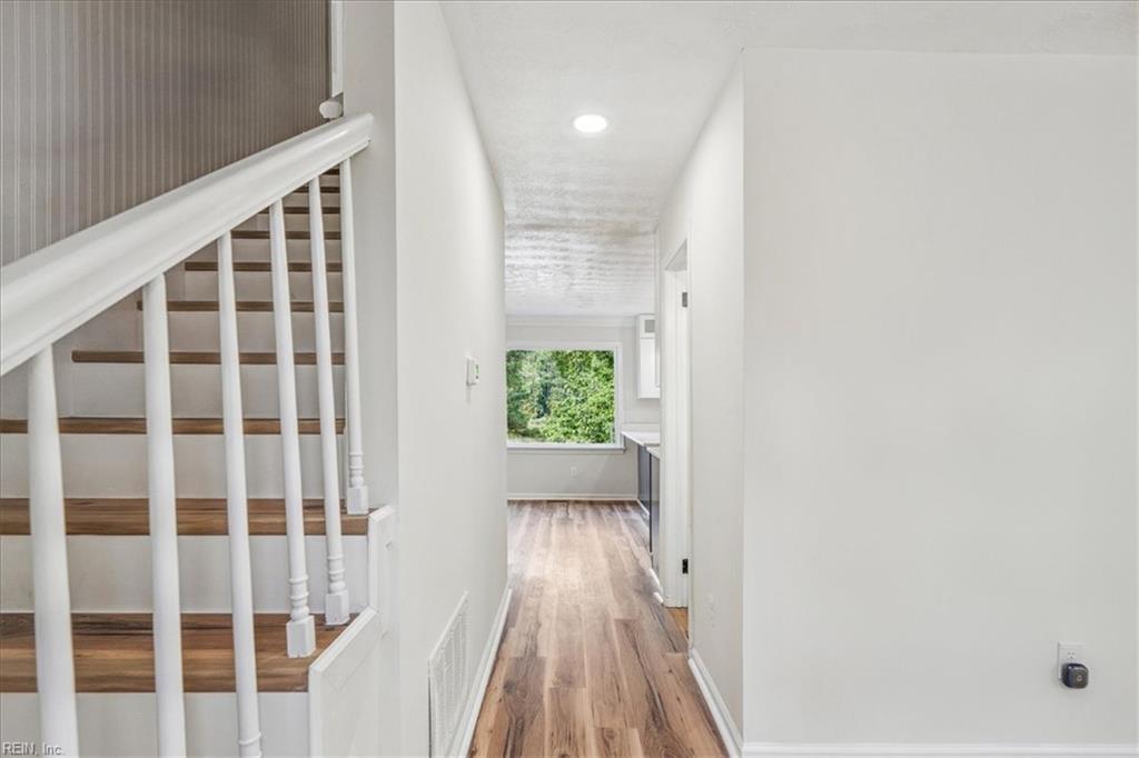 971 Lacon Drive Newport News VA 23608