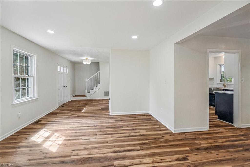 971 Lacon Drive Newport News VA 23608