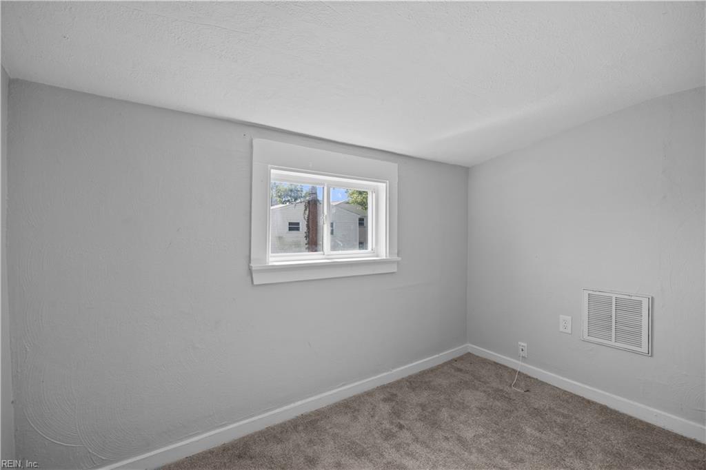 656 43rd Street Newport News VA 23608
