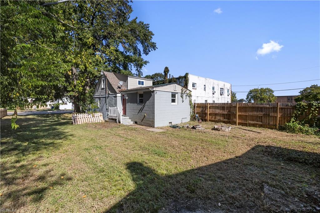 656 43rd Street Newport News VA 23608