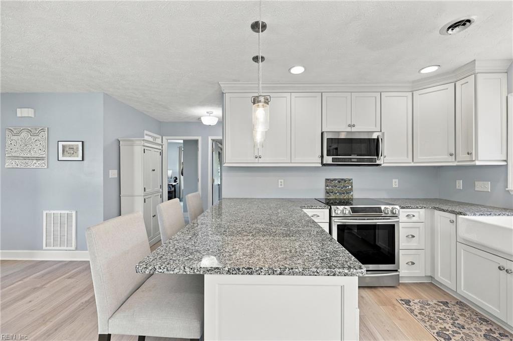 600 Patricks Creek Road Yorktown VA 23692