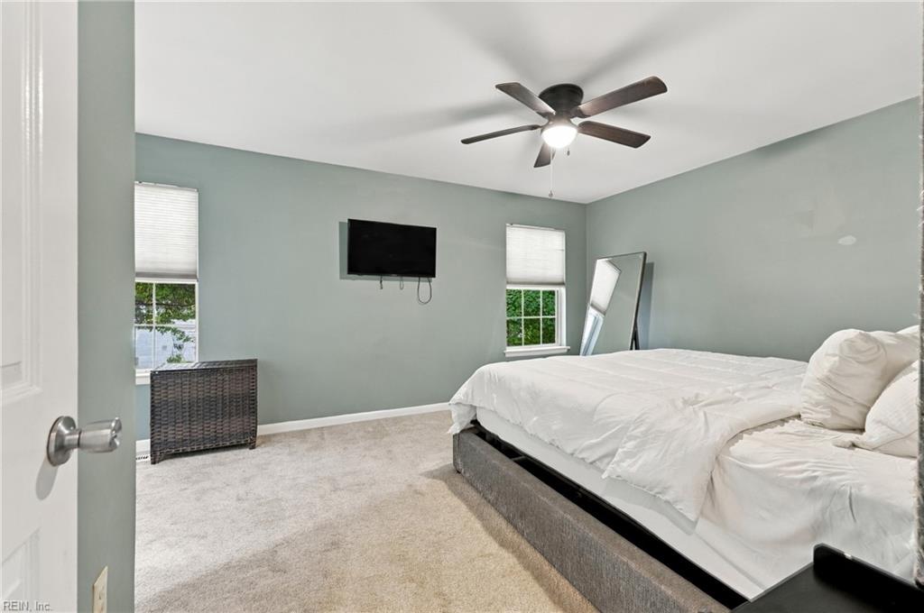 828 Maywood Circle Newport News VA 23608
