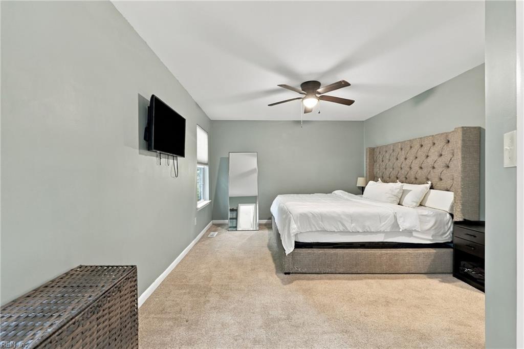 828 Maywood Circle Newport News VA 23608