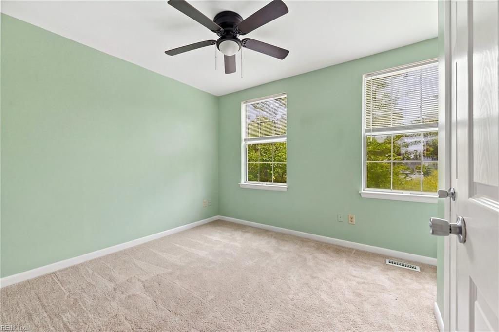 828 Maywood Circle Newport News VA 23608