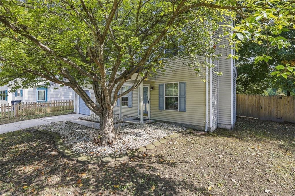 828 Maywood Circle Newport News VA 23608