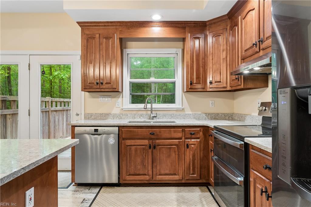 10161 Deer Trace Lane Gloucester VA 23061