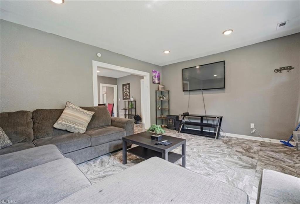 203 Blair Avenue Newport News VA 23607