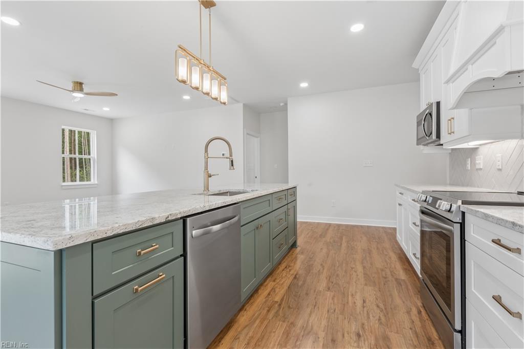 6912 Sunset Cove Lane Gloucester VA 23061