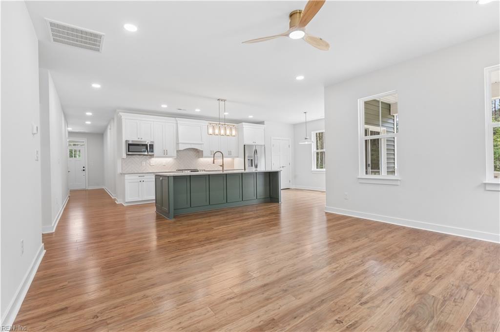 6912 Sunset Cove Lane Gloucester VA 23061