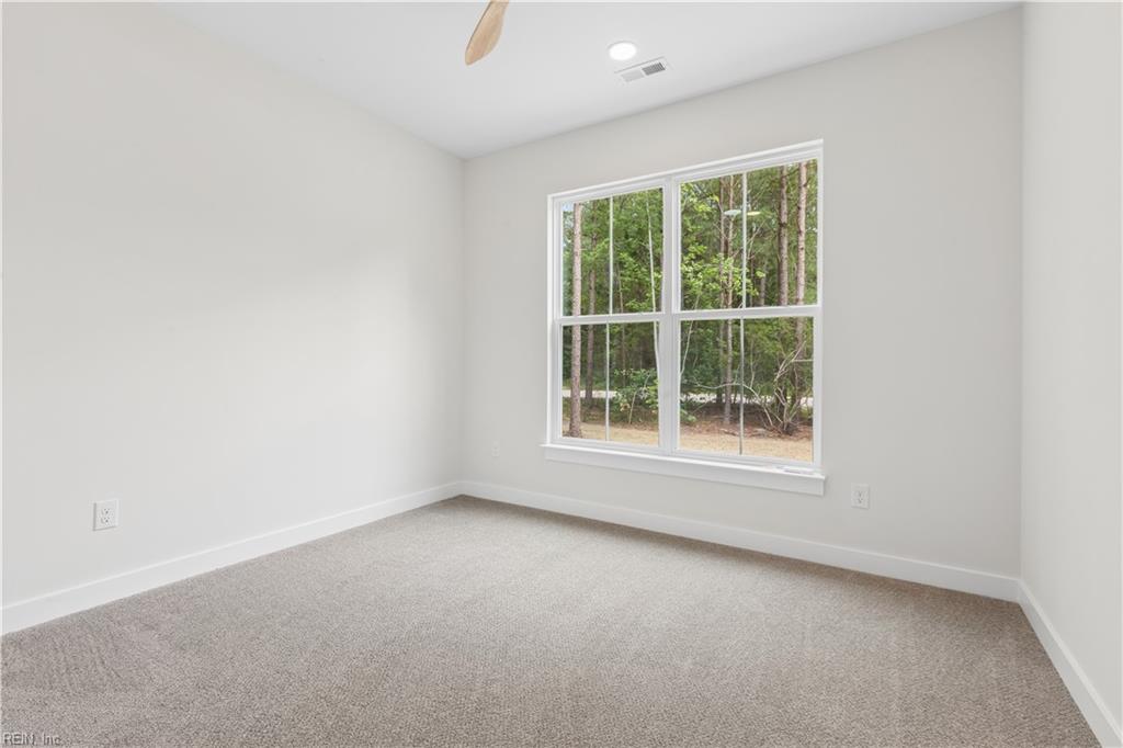 6912 Sunset Cove Lane Gloucester VA 23061