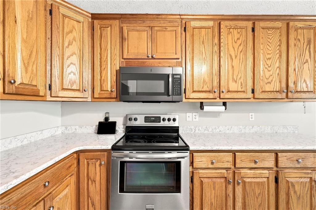 6499 Glenside Court Gloucester VA 23061