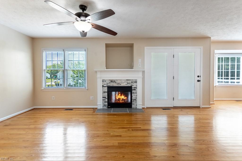 102 Jessica Drive Yorktown VA 23693