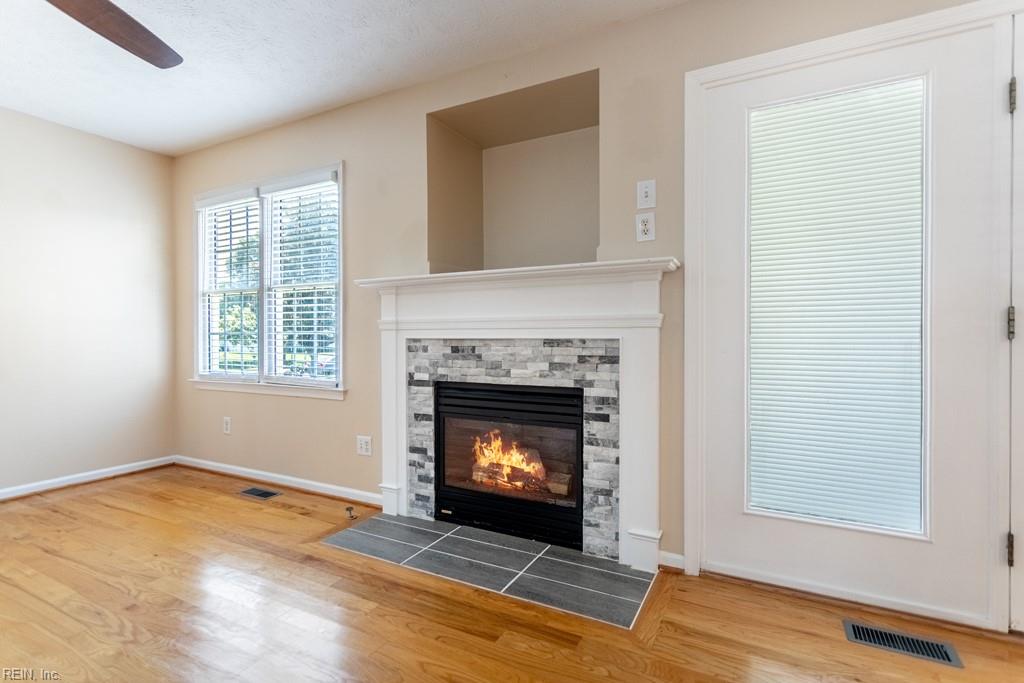102 Jessica Drive Yorktown VA 23693