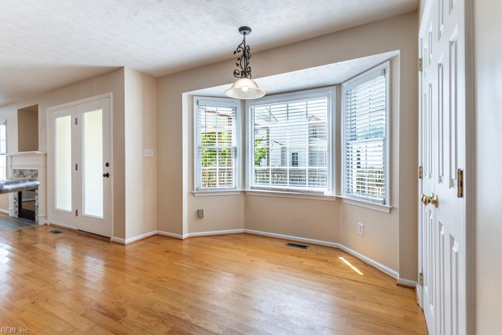 102 Jessica Drive Yorktown VA 23693