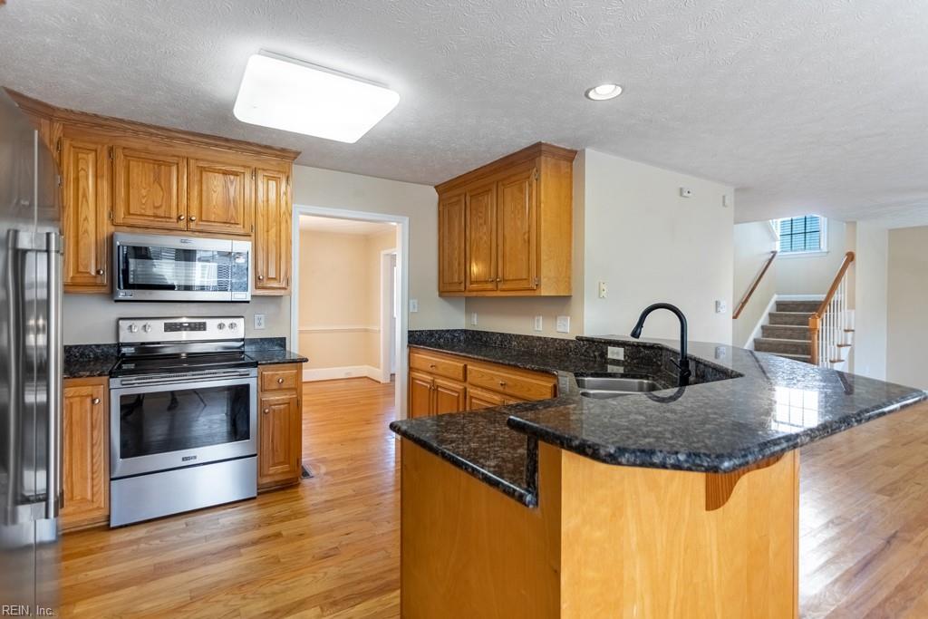 102 Jessica Drive Yorktown VA 23693