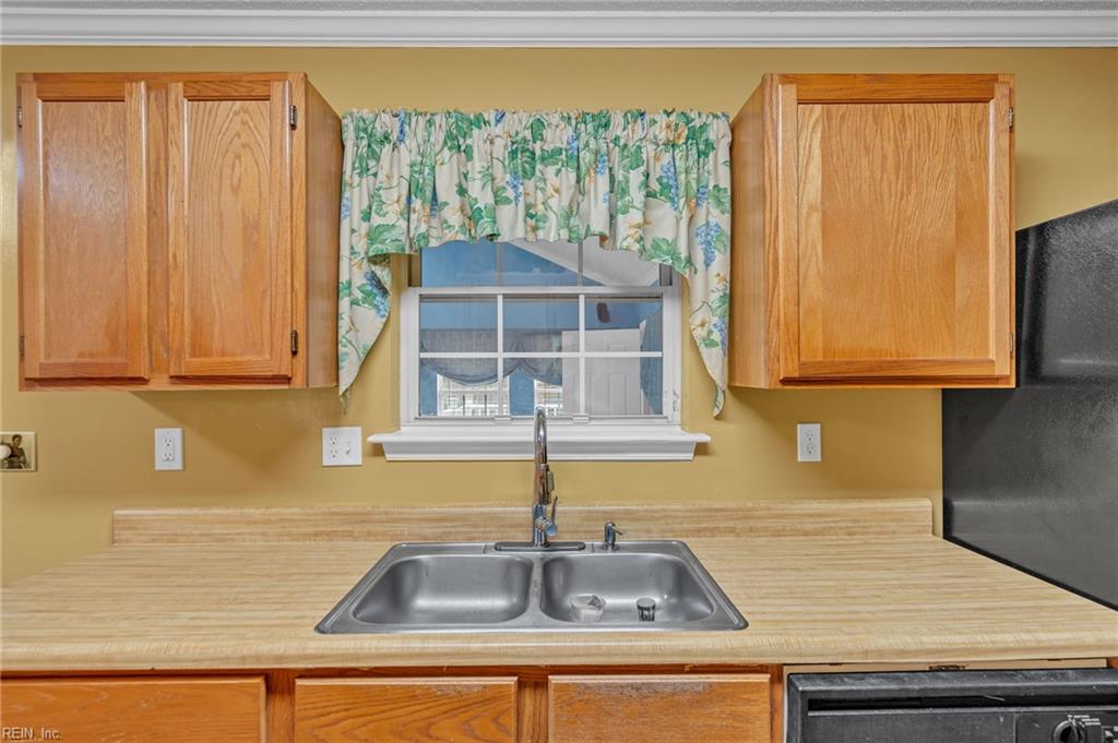 204 Old Bridge Court Newport News VA 23608
