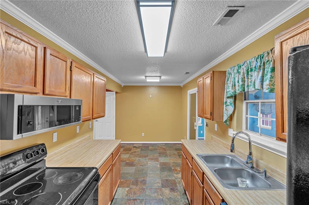 204 Old Bridge Court Newport News VA 23608