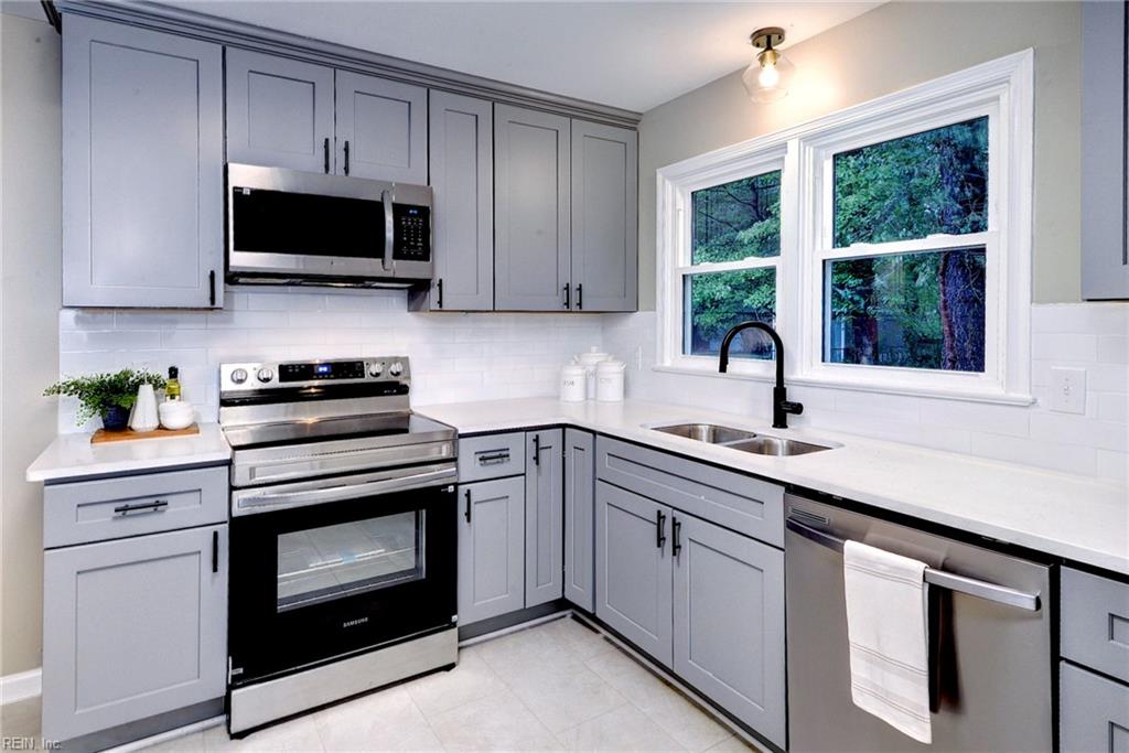 332 Norma Court Newport News VA 23602