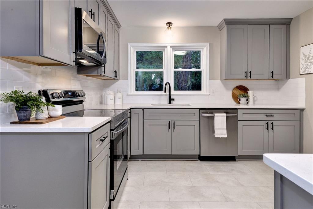 332 Norma Court Newport News VA 23602